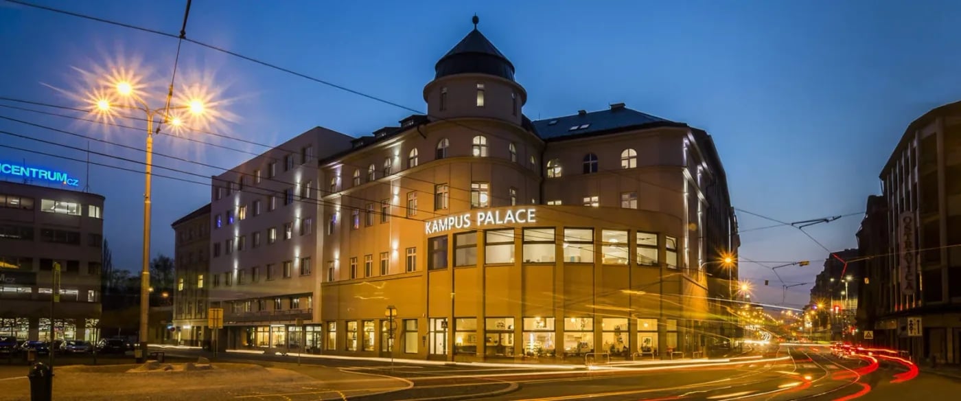 Kampus Palace · fotografie hotelu
